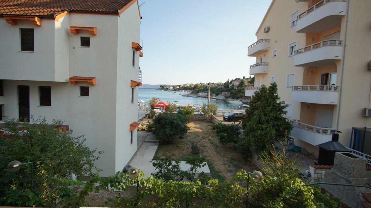 Apartments Victoria Trogir Eksteriør billede